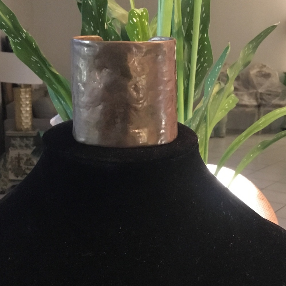 Chic Hammered Brass Cuff Bracelet - image 1
